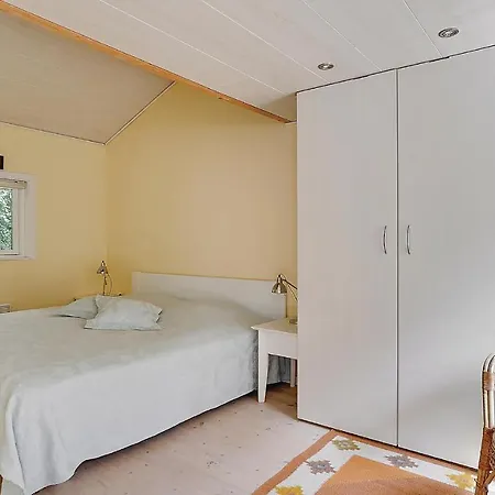 Four-bedroom Holiday In Vaggerlose