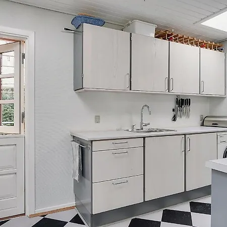Four-bedroom Holiday In Vaggerlose